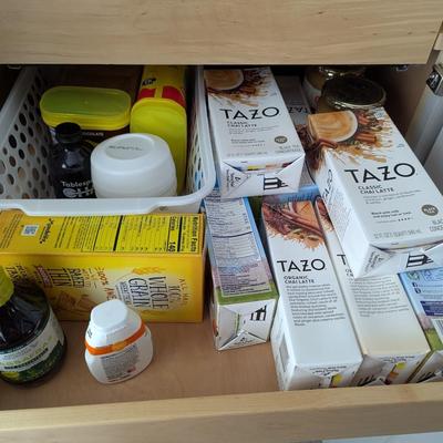 Pantry Full Of Food (Cabinet Not Included) (K)
