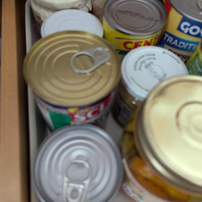 Pantry Full Of Food (Cabinet Not Included) (K)