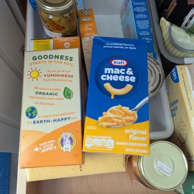 Pantry Full Of Food (Cabinet Not Included) (K)