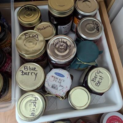 Pantry Full Of Food (Cabinet Not Included) (K)