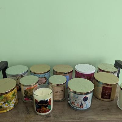 Array Of Candles Bath & Body Works #3 (Most Of Them Have Not Been Used) (FR)