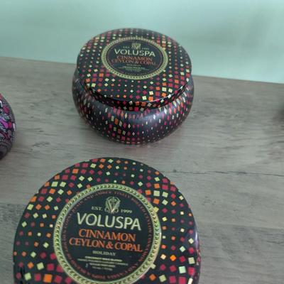 Array Of Voluspa Candles #7 (Most Of Them Have Not Been Used) (FR)