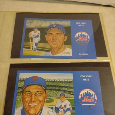 Sale Photo Thumbnail #1457: Collection of Sports Memorabia- Some Autographed- Mostly NY Mets- Vintage 1969 Postcards