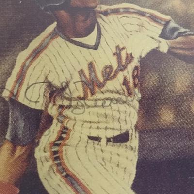 Sale Photo Thumbnail #1480: Collection of Sports Memorabia- Some Autographed- Mostly NY Mets- Vintage 1969 Postcards