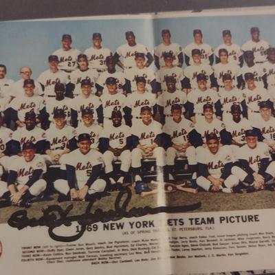 Sale Photo Thumbnail #1477: Collection of Sports Memorabia- Some Autographed- Mostly NY Mets- Vintage 1969 Postcards