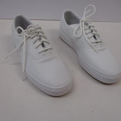 Sale Photo Thumbnail #1977: New Easy Spirit Vintage Keds Style Women Size 8