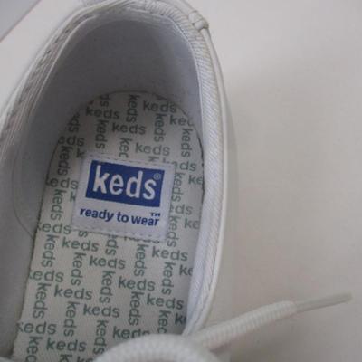 Sale Photo Thumbnail #1980: New Easy Spirit Vintage Keds Style Women Size 8