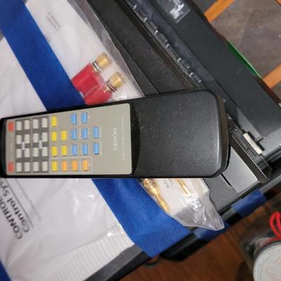 Sale Photo Thumbnail #818: Works and has remote
