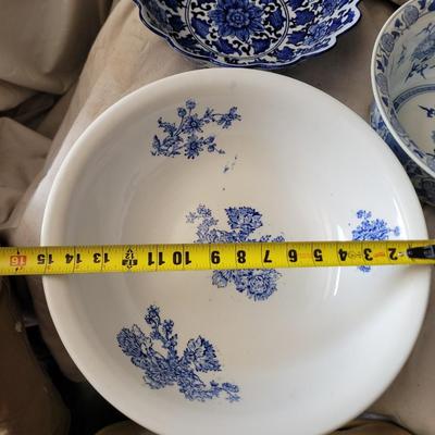 Sale Photo Thumbnail #852: These are beautiful without a Mar or crack on them, I wish I were this pretty,  measurements are in the pics. 
Lot of three.