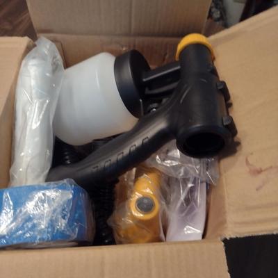 Paint Zoom Sprayer and Accessories- In New Condition
