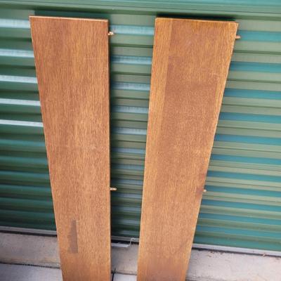 Sale Photo Thumbnail #882: Measures 50" long amd 42" wide  without leaves, each of the two leaves are 8" wide, table is aboit 30" tall when assembled, will be wrapped for buyers transport, it's heavy and solid oak