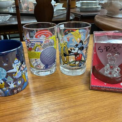 Love Mickey lot