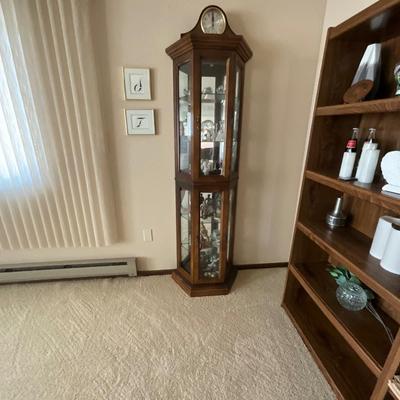 Lighted Slim China Hutch