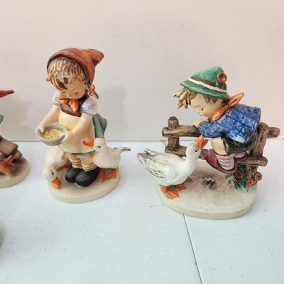 Lot of 10 Goebel Hummels Figurines