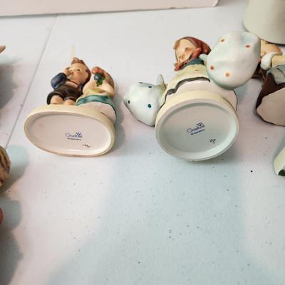 Lot of 11 Goebel Hummels