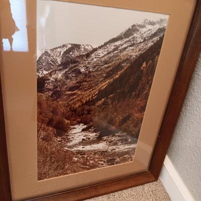 2 SCENERY PICTURES
