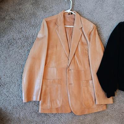 MEN'S LEATHER JACKET (44) AND SAM'S TOWN LAS VEGAS JACKET (MED)