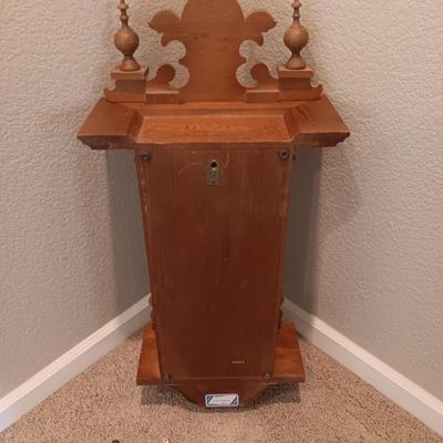 31 DAY PENDULUM WALL CLOCK WITH A KEY