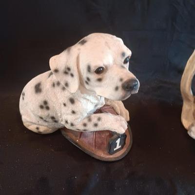 2 PLASTIC PUPPY COIN BANKS