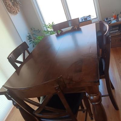 VERY NICE COUNTER HEIGHT DINING TABLE W/BUTTERFLY LEAF AND 8 CHAIRS