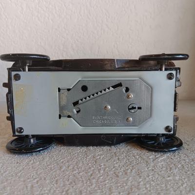 WELLS FARGO AND FARMERS NATIONAL BANK COIN BANKS (1 HAS KEY)
