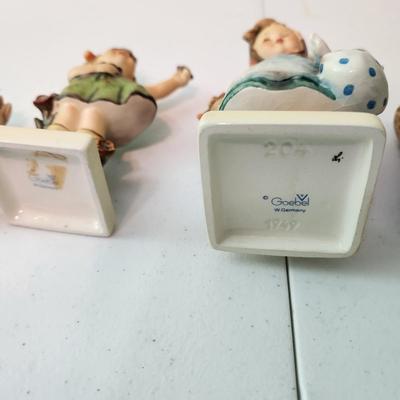 Lot of 13 Goebel Hummels Figurines
