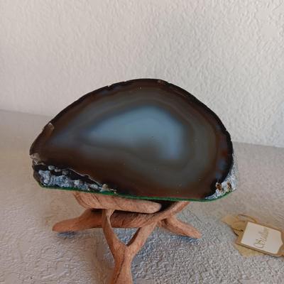 HAND CARVED HINDU DEITY AND AN AGATE