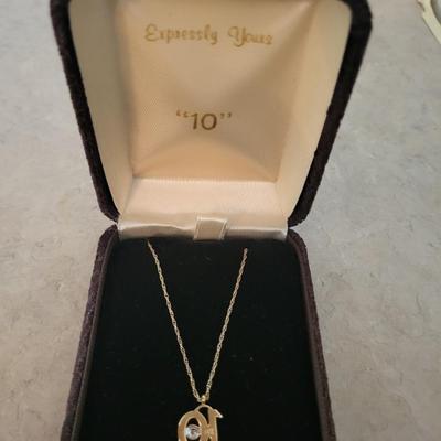 14K GOLD NECKLACE AND PENDANT