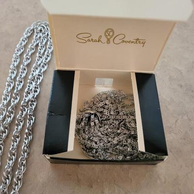 JUDY LEE BRACELET, SARAH COV NECKLACE AND MORE