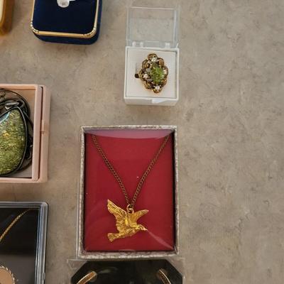 A VARIETY OF COSTUME JEWELRY