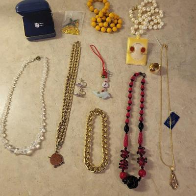 COSTUME JEWELRY