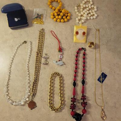 COSTUME JEWELRY