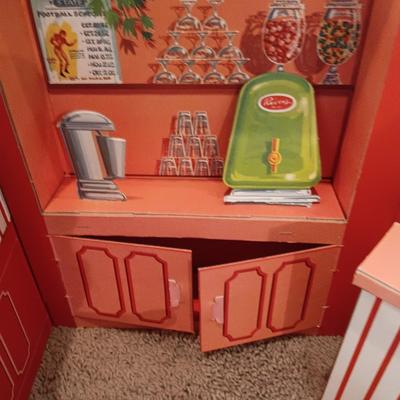 BARBIE GOES TO COLLEGE VINTAGE PLAY SET