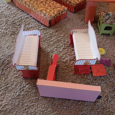 BARBIE GOES TO COLLEGE VINTAGE PLAY SET