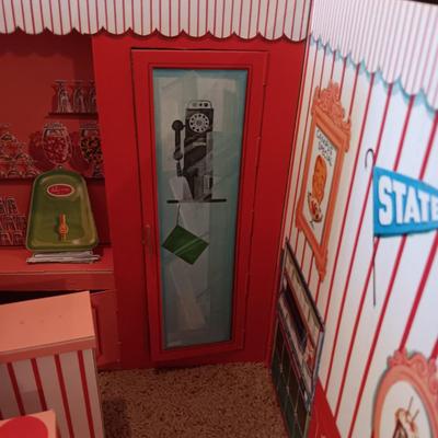 BARBIE GOES TO COLLEGE VINTAGE PLAY SET