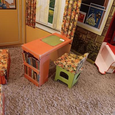 BARBIE GOES TO COLLEGE VINTAGE PLAY SET