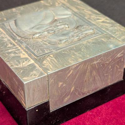 1930's Art Deco Hickok USA Molded Bakelite/Catalin Valet Box Gold Horses #49