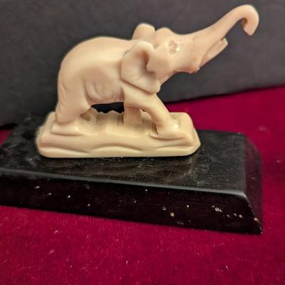 Vintage Hand Carved Elephants #61