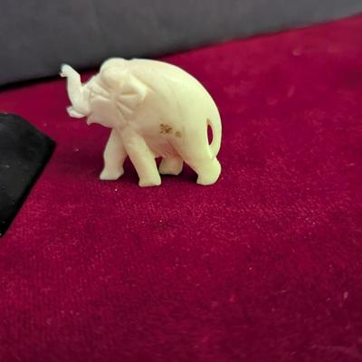 Vintage Hand Carved Elephants #61
