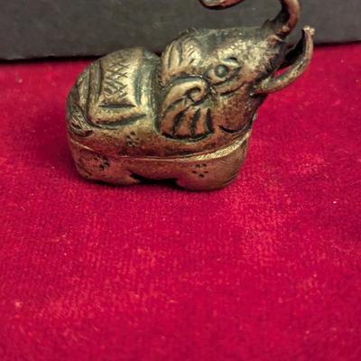 Vintage Etched Metal Elephant Lidded Incense Trinket Box #65