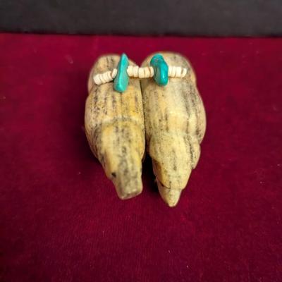 Native American Zuni Marble Bears #73
