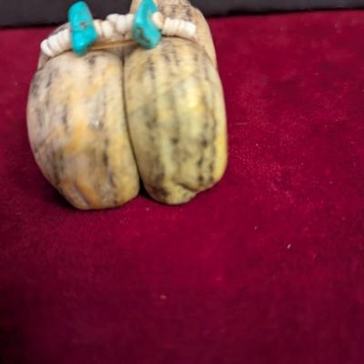 Native American Zuni Marble Bears #73