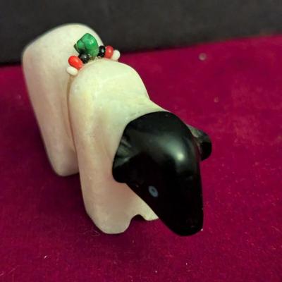 Native American Zuni Marble Bear #74