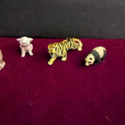 Small Porcelain Animals #86