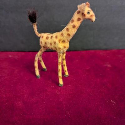 Vintage Wagner Kunstlerschutz Flocked Giraffe Figure Handwork West Germany #88