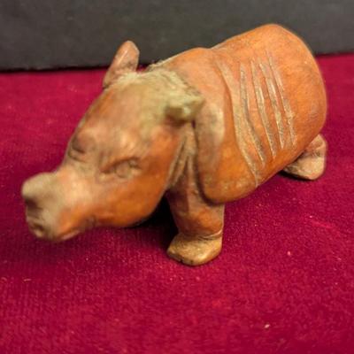 Hand Carved Boxwood Netsuke Rhino Animal #97