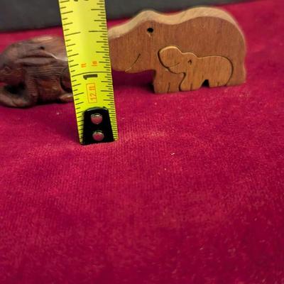 Hand Carved Boxwood Netsuke Rabbit & Momma Elephant With Baby #99