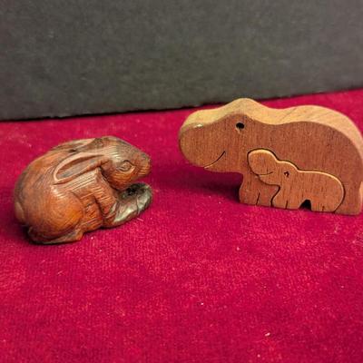 Hand Carved Boxwood Netsuke Rabbit & Momma Elephant With Baby #99