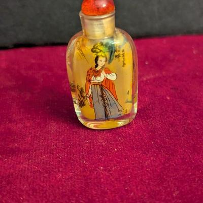 19th Century Chinese Reverse Painting Snuff Bottle #102