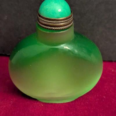 Antique Green Jade Snuff Bottle #104